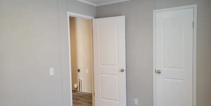 109 Applewood Ln in Columbus, MI - Foto de edificio - Building Photo