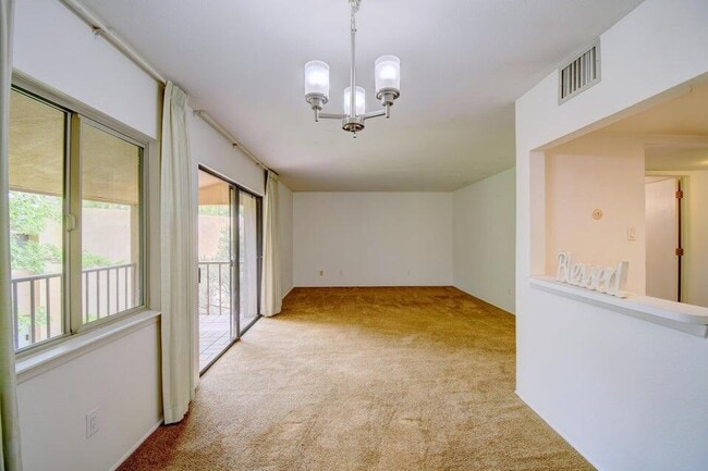 931 Country Club Dr SE in Rio Rancho, NM - Building Photo - Building Photo