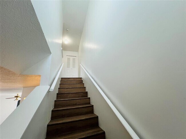 6250 S Bend Square in Orlando, FL - Foto de edificio - Building Photo