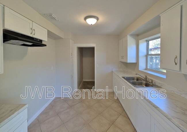 3045 Belair Rd S in Jacksonville, FL - Building Photo - Building Photo