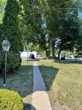 4 West St in Wrentham, MA - Building Photo - Building Photo