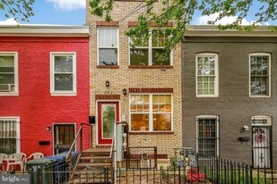 707 18th St NE in Washington, DC - Building Photo