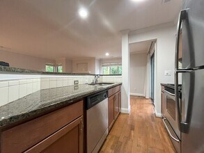 2512 Cranbrook Ln in Charlotte, NC - Building Photo - Building Photo
