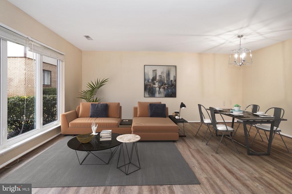 1728 Westwind Way in McLean, VA - Building Photo