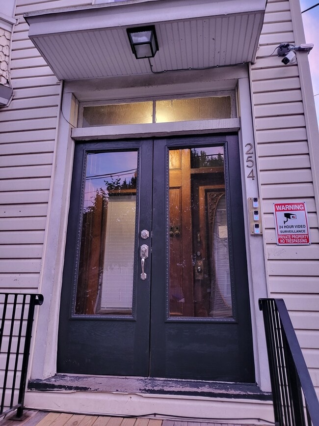 254 Sheridan Ave, Unit 2, Unit 2