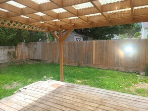 9973 9975 in Hayden, ID - Building Photo - Building Photo