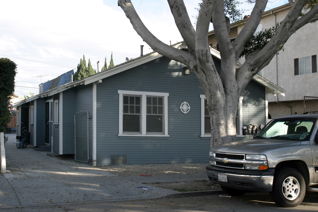 1146 Junipero Ave in Long Beach, CA - Foto de edificio