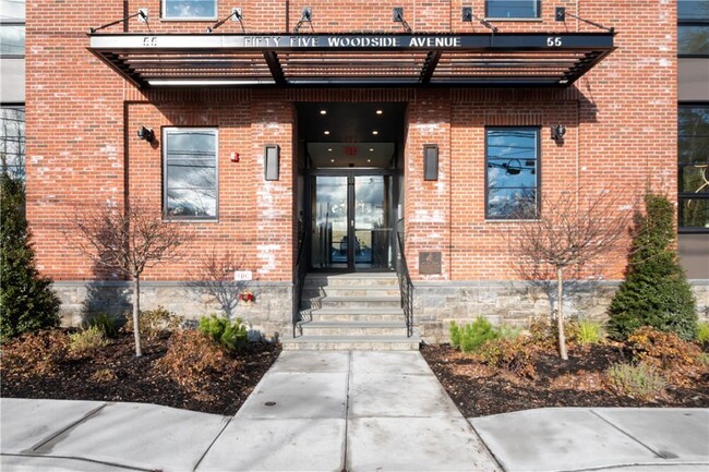 55 Woodside Ave in Briarcliff Manor, NY - Building Photo - Building Photo