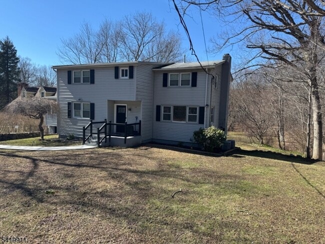 117 Weldon Rd in Jefferson, NJ - Building Photo - Building Photo