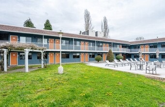 Valley View Homes in Centralia, WA - Building Photo - Building Photo