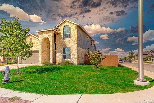 2307 Clover Ridge