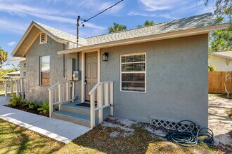 1811 Quincy St S in St. Petersburg, FL - Building Photo - Building Photo