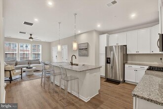 9427 James MacGowan Ln in Owings Mills, MD - Building Photo - Building Photo