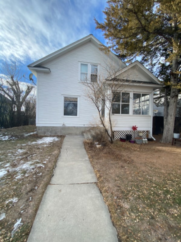 220 4th Ave E in Three Forks, MT - Building Photo - Building Photo