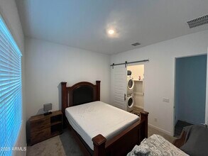 2015 W Sleepy Ranch Rd in Phoenix, AZ - Building Photo - Building Photo
