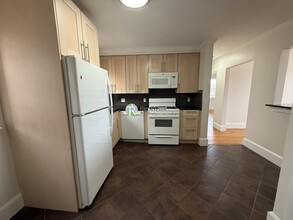 491 Arborway in Boston, MA - Building Photo - Building Photo