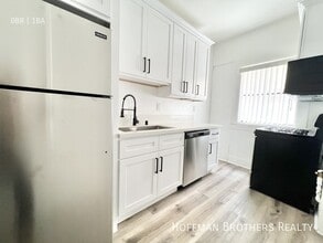 1518 S Hope St, Unit 37 in Los Angeles, CA - Building Photo - Building Photo