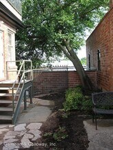 1013 E Walnut St in Columbia, MO - Building Photo - Building Photo