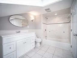 510 E Broadway, Unit 4 in Boston, MA - Building Photo - Building Photo
