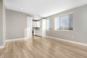 10261 Tudor Ave in Montclair, CA - Building Photo - Building Photo