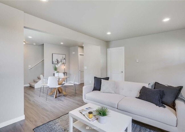 8816 S Yakima Ave in Tacoma, WA - Building Photo - Building Photo