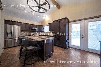 8419 Grambling Way in Sandy, UT - Building Photo - Building Photo