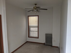 1514 W Wilson Ave-Unit -3B in Chicago, IL - Building Photo - Building Photo
