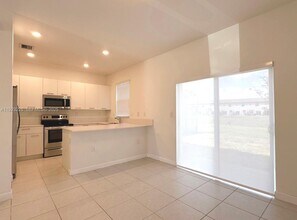 12322 NW 23rd Ct in Miami Shores, FL - Building Photo - Building Photo