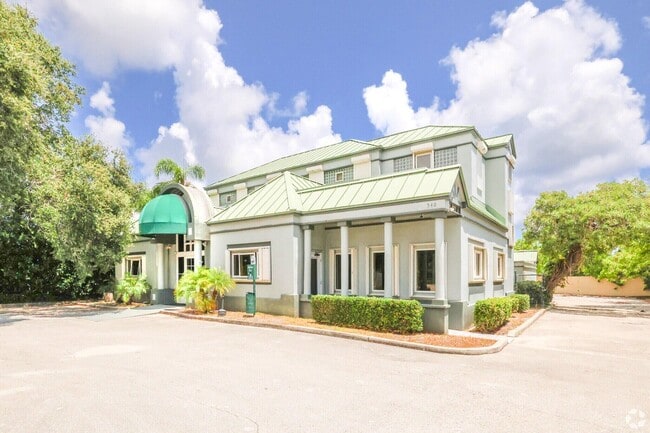 property at 540 S Federal Hwy