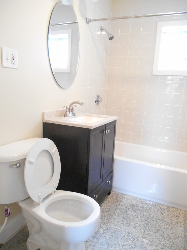 67 Chiswick Rd-Unit -4 in Brighton, MA - Building Photo - Building Photo
