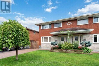 375 Zephyr Ave in Ottawa, ON - Building Photo - Building Photo