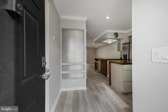 1015 First St in Alexandria, VA - Building Photo - Building Photo