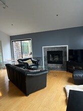 1411 Queens Rd in Berkeley, CA - Building Photo - Building Photo