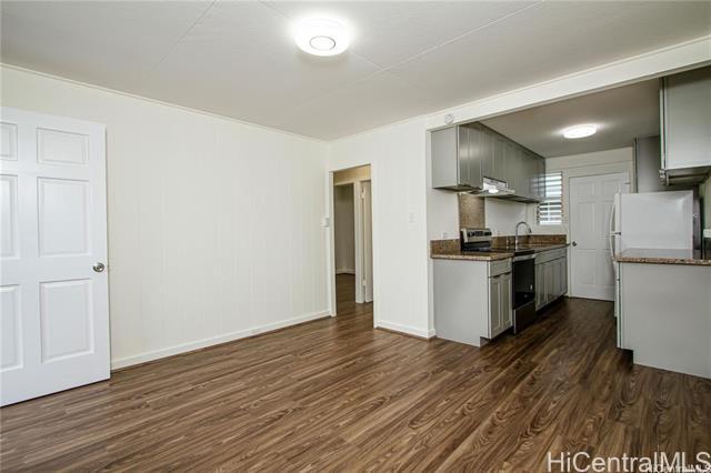property at 98-087 Lokowai Pl