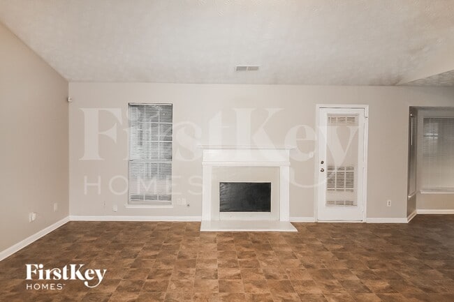 6206 Amberly Rd in Rex, GA - Building Photo - Building Photo