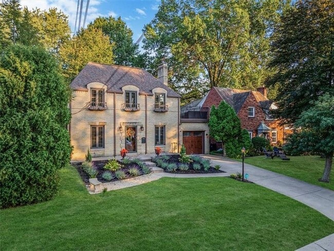 619 Briarwood Ave in Pittsburgh, PA - Building Photo - Building Photo