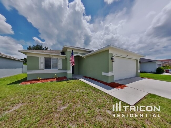 11813 Brenford Crest Dr in Riverview, FL - Building Photo - Building Photo