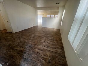 11849 Partenio Ct in Las Vegas, NV - Building Photo - Building Photo