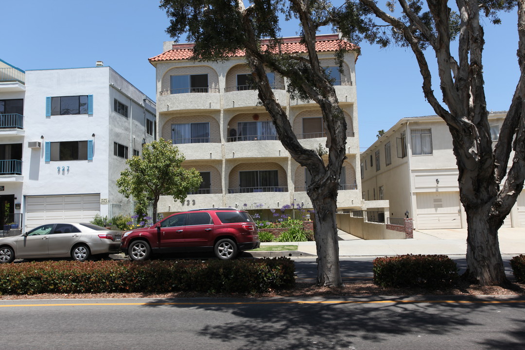 933 2nd St in Santa Monica, CA - Building Photo