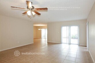 13857 SW 103rd Ln in Miami, FL - Foto de edificio - Building Photo