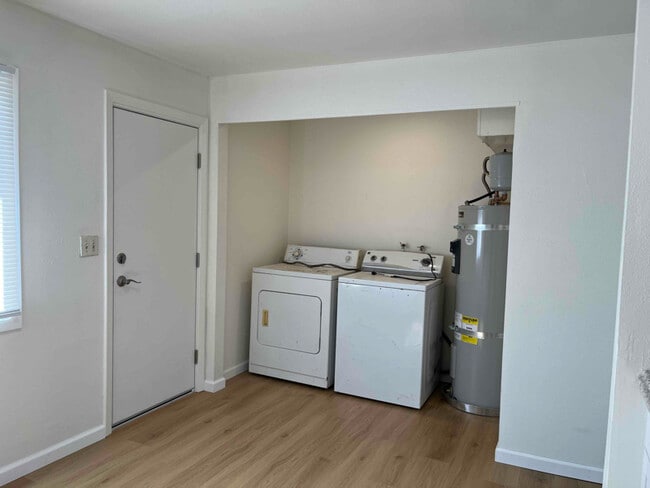 338 Willow St in Bremerton, WA - Building Photo - Building Photo