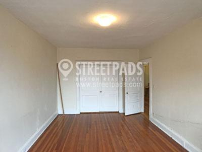 7-19 Mt Hood Rd in Boston, MA - Building Photo - Building Photo