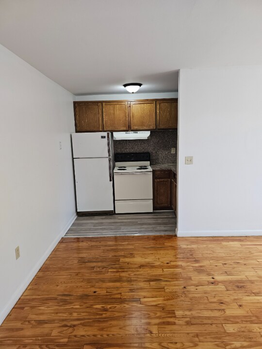 575 Farmington Ave in Hartford, CT - Building Photo