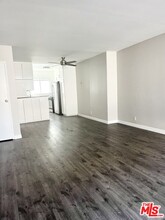 1037 Lincoln Blvd in Santa Monica, CA - Building Photo - Building Photo