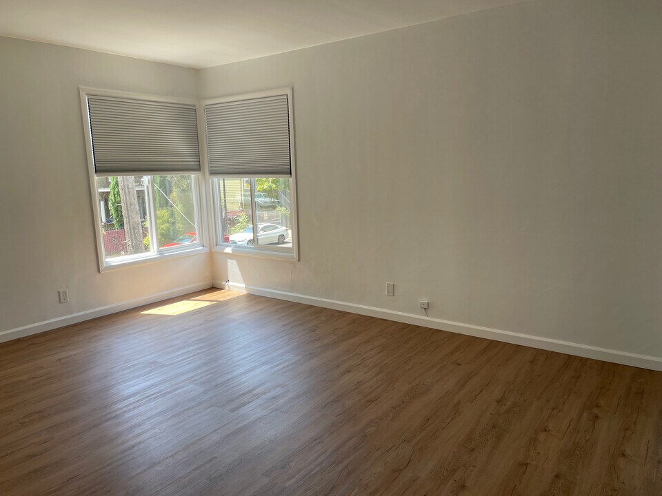1553 Alcatraz Ave, Unit 1553 in Berkeley, CA - Building Photo
