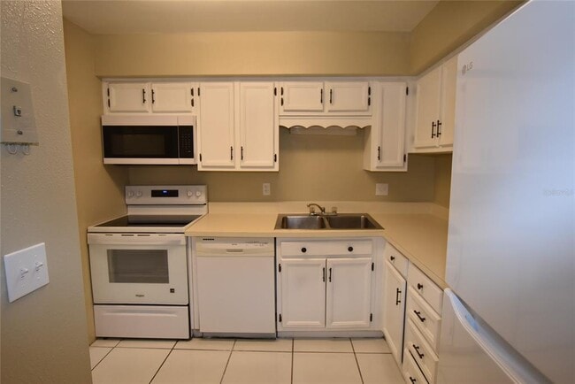 5323 Indian Creek Dr in Orlando, FL - Building Photo - Building Photo