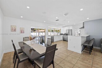 3460 N 46th Ave in Hollywood, FL - Building Photo - Building Photo