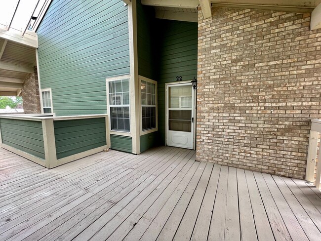 property at 2676 E Otero Pl
