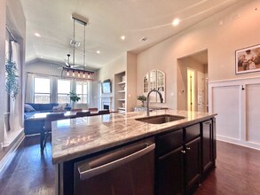 7001 Etna Way in Round Rock, TX - Building Photo - Building Photo