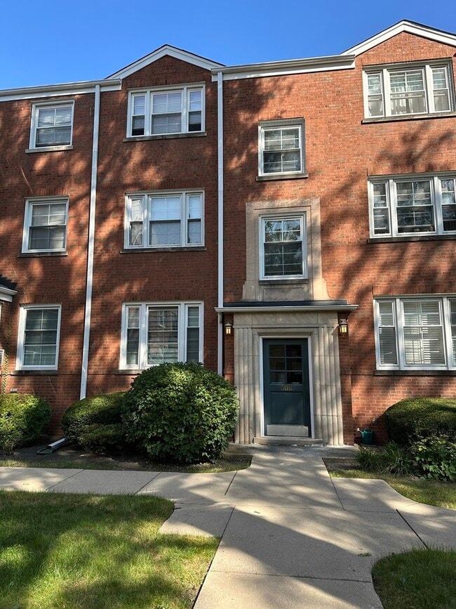 property at 508 Bonnie Brae
